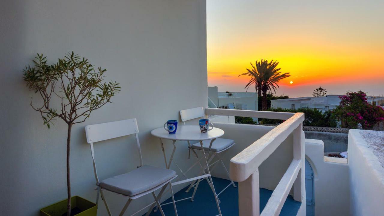 Christina'S Cave House Fira (Santorini) Exterior foto